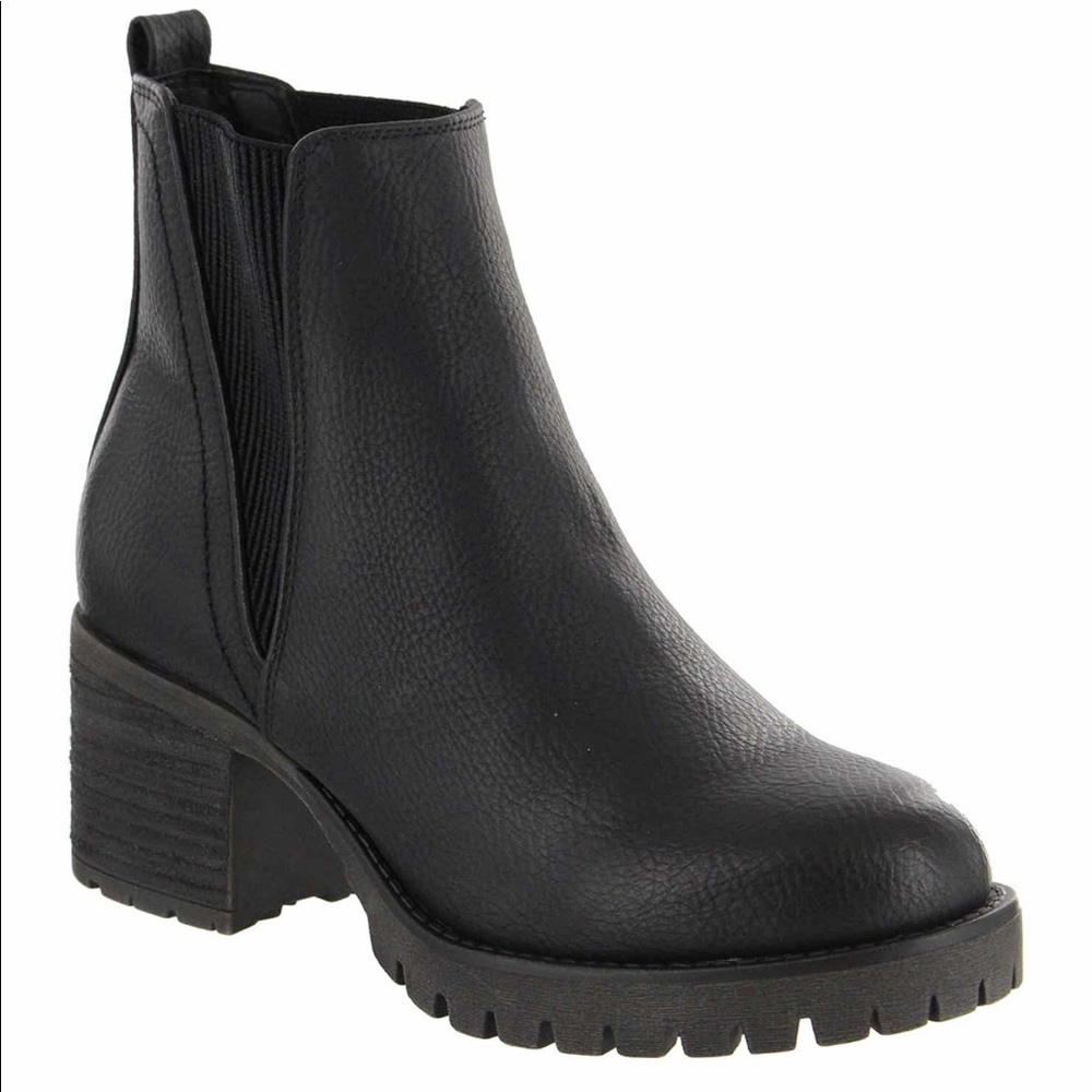 MIA Jody Ribbed Block Heel Chelsea Boot